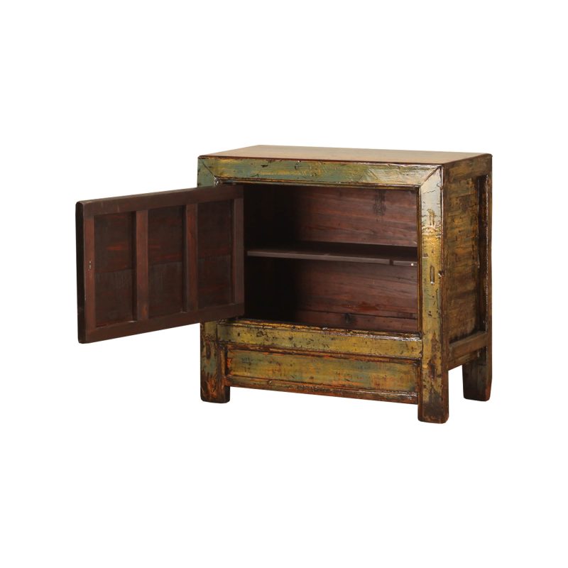 古董中国木制橱柜，开门